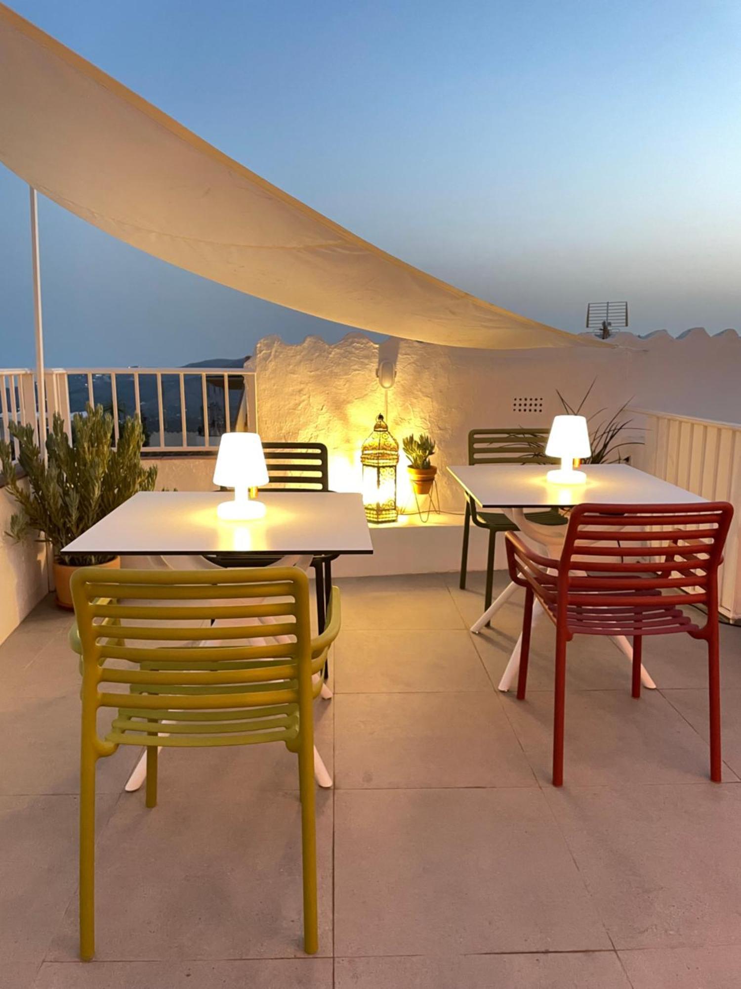 Nidos Apartments, * Frigiliana